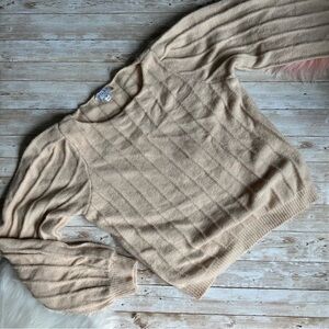 Gilli Tan Cozy Sweater | Puffy Sleeves | Medium